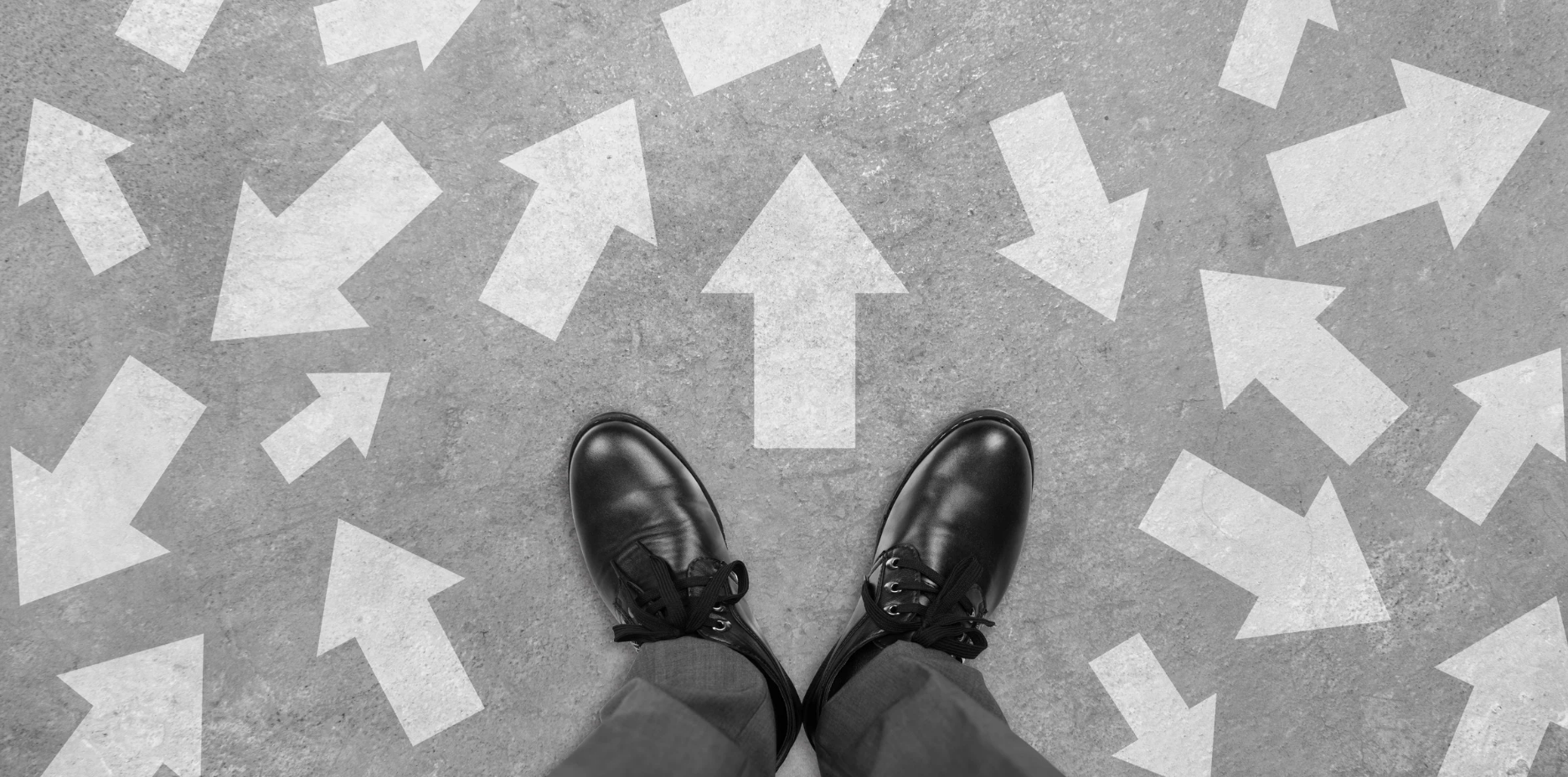 arrows back and forth and dark shoes